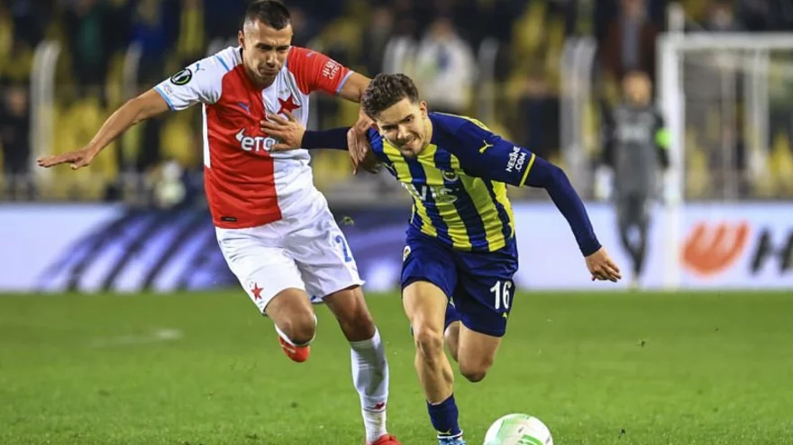 Slavii stačí k postupu remíza. Hrát na ni by se však nemuselo vyplatit