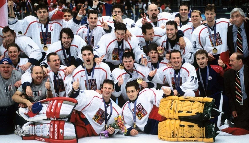 Lední hokej na ZOH v Pekingu 2022: informace, program, nominace českých týmů