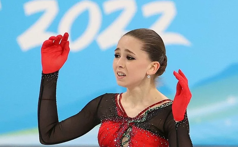 Valijevová ovládla krátký program. Její případ se stále řeší