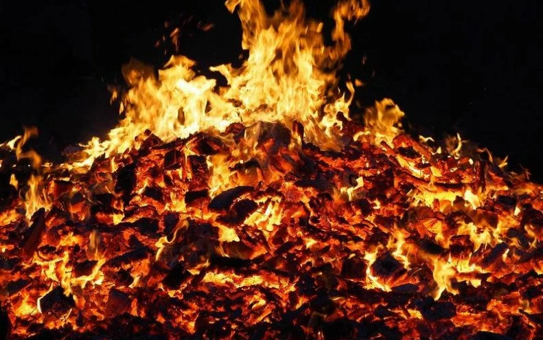 Pálení čarodějnic = volné otočky zdarma!