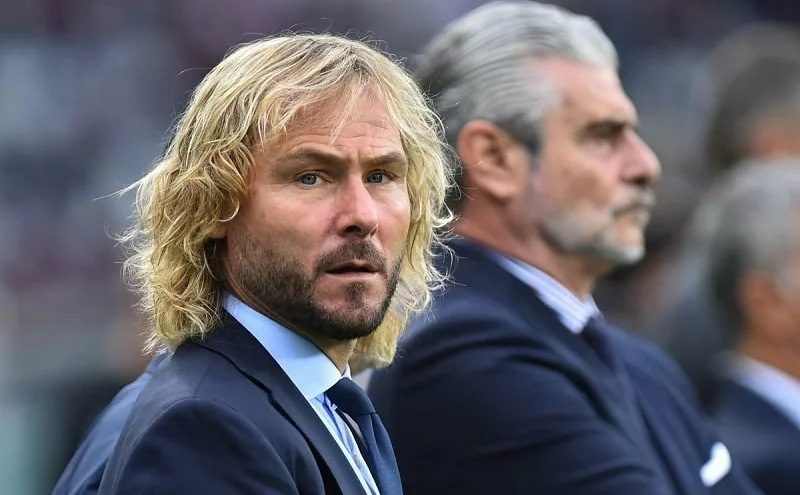 Nedvěd jako bílý kůň ? Problémy Juventusu nekončí