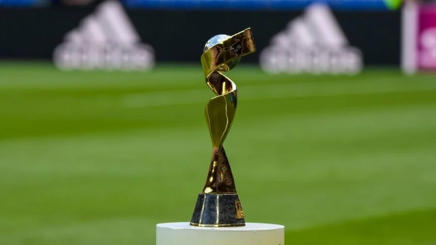 MS ve fotbale žen startuje! Kdo získá titul mistryň?