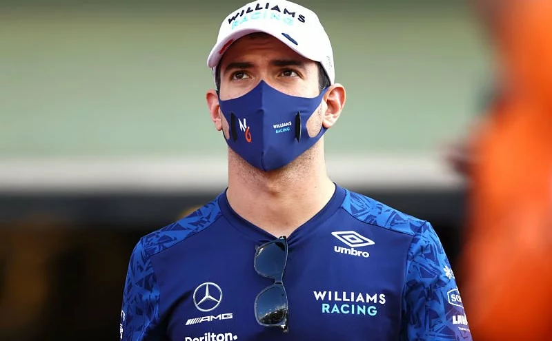 Za nezaviněnou nehodu vyhrožovali Latifimu smrtí