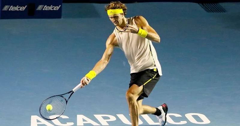 Zverev mlátil po prohře do umpiru rozhodčího a byl vyloučen z Acapulca