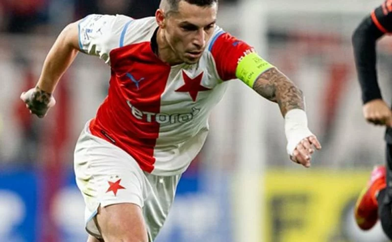 Stanciu opouští Slavii. Má namířeno do čínské ligy